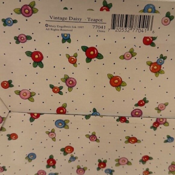 Mary Engelbreit Vintage Daisy Teapot (1997) item #77041 UPC 720532770416 - Picture 2 of 2